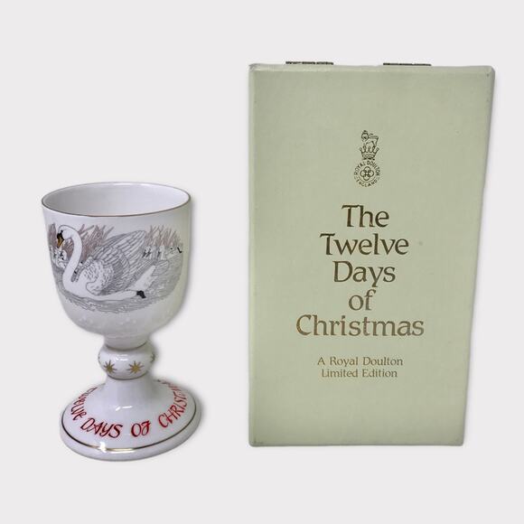 Royal Doulton Porcelain Goblet 7 Swans a Swimming 12 Days of Christmas Boxed - Picture 3 of 9